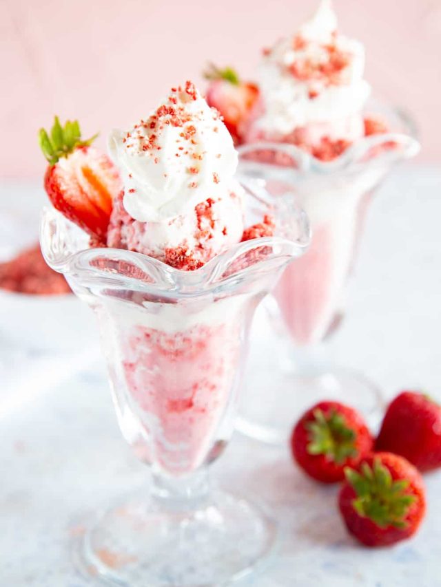 Strawberry Shortcake Ice Cream Bar Sundae Web Story