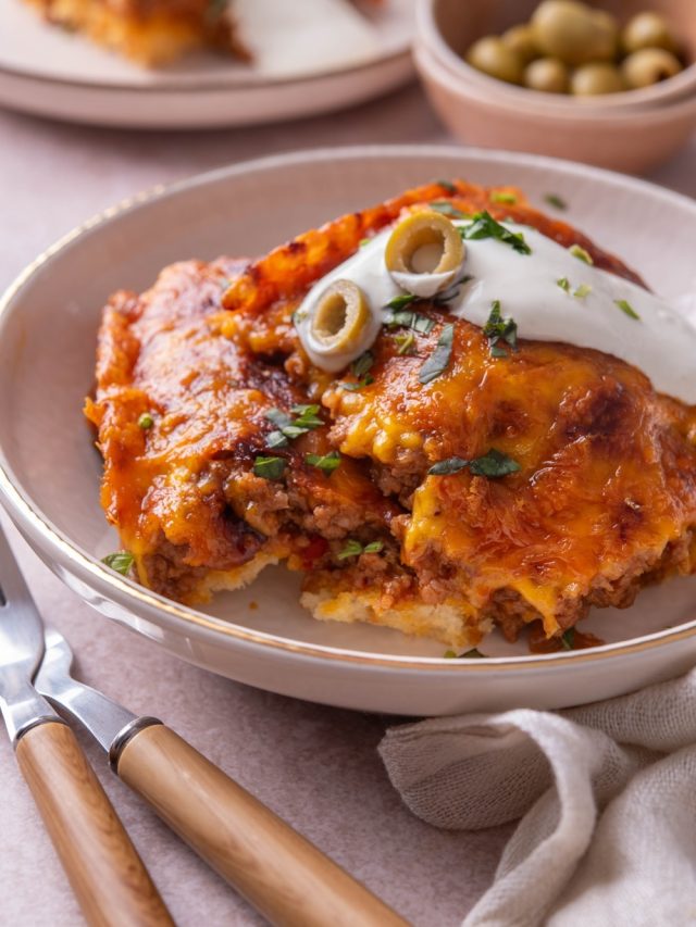 Taco Bake With Crescent Rolls